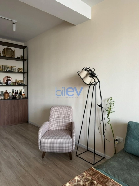 Aylıq Kirayə 2 otaqlı Yeni Tikili bina evi  110m², Bakı
