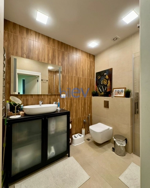 Aylıq Kirayə 2 otaqlı Yeni Tikili bina evi  110m², Bakı
