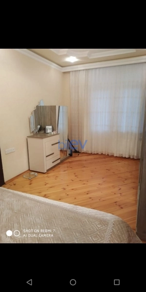Aylıq Kirayə 3 otaqlı Yeni Tikili bina evi  80m², Bakı