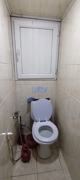 Aylıq Kirayə 3 otaqlı Köhnə Tikili bina evi  70m², Bakı