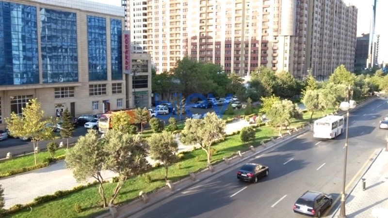 Aylıq Kirayə 1 otaqlı Köhnə Tikili bina evi  40m², Bakı
