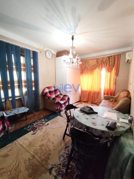 Aylıq Kirayə 1 otaqlı Köhnə Tikili bina evi  40m², Bakı