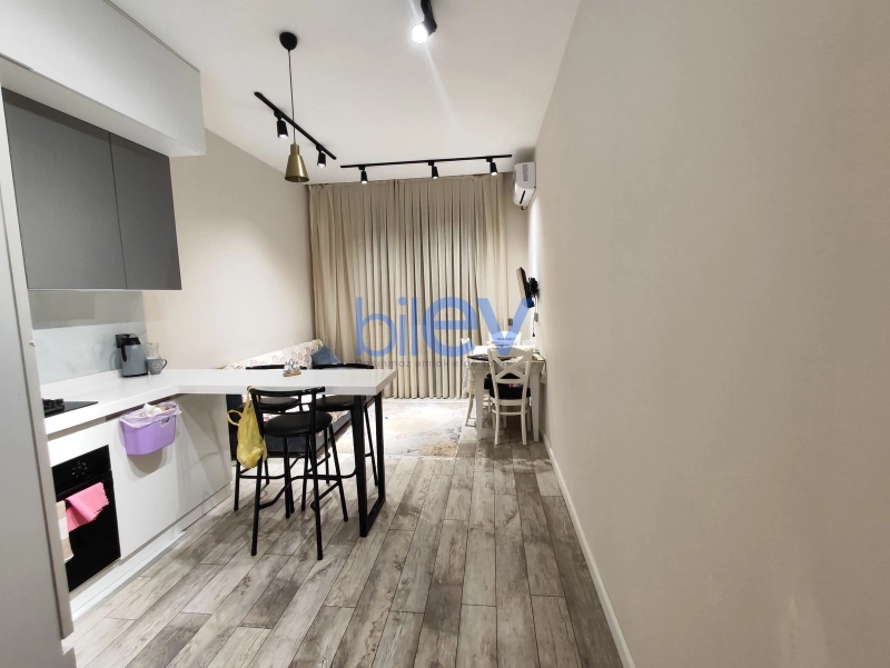 Aylıq Kirayə 3 otaqlı Yeni Tikili bina evi  67m², Bakı