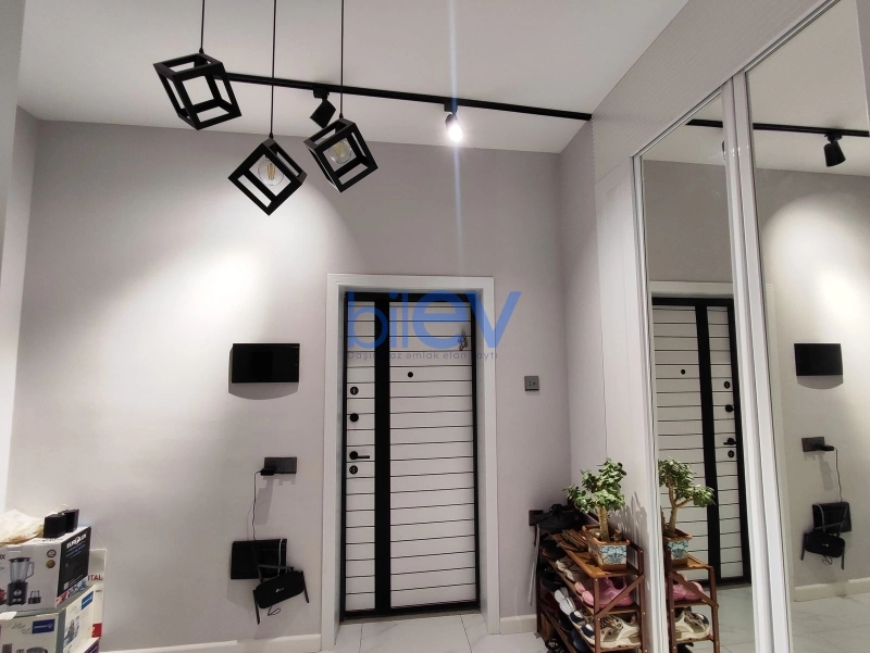 Aylıq Kirayə 3 otaqlı Yeni Tikili bina evi  67m², Bakı