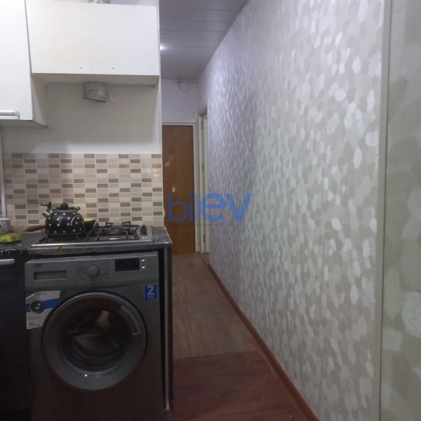 Aylıq Kirayə 3 otaqlı Köhnə Tikili bina evi  70m², Bakı