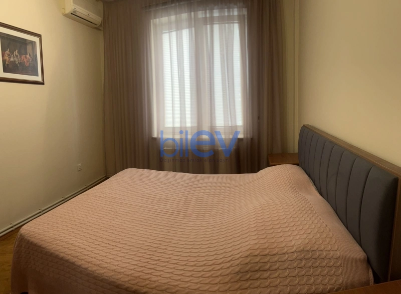 Aylıq Kirayə 2 otaqlı Yeni Tikili bina evi  90m², Bakı