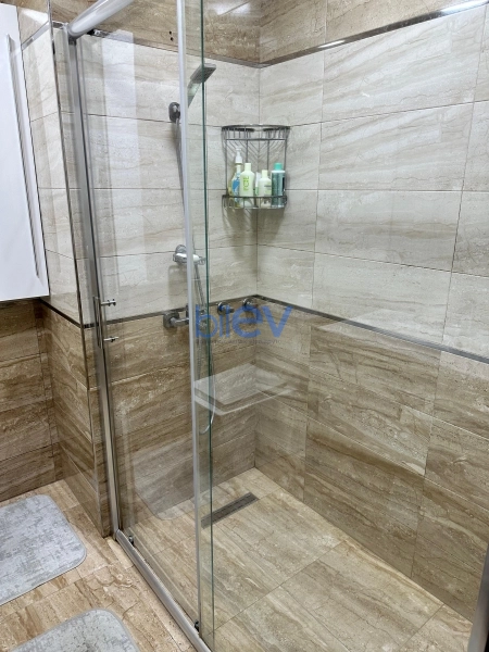 Aylıq Kirayə 3 otaqlı Köhnə Tikili bina evi  95m², Bakı