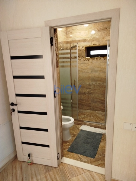 Satış 4 otaqlı Yeni Tikili bina evi  131m², Bakı