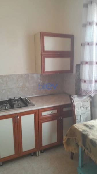 Aylıq Kirayə 2 otaqlı Köhnə Tikili bina evi  56m², Bakı