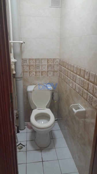Aylıq Kirayə 2 otaqlı Köhnə Tikili bina evi  56m², Bakı