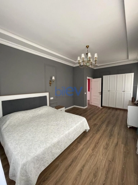 Satış 5 otaqlı Villa  270m², Bakı