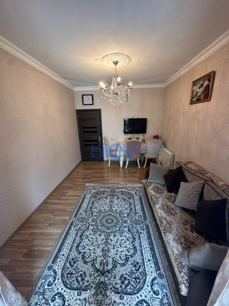 Satış 2 otaqlı Köhnə Tikili bina evi  45m², Bakı