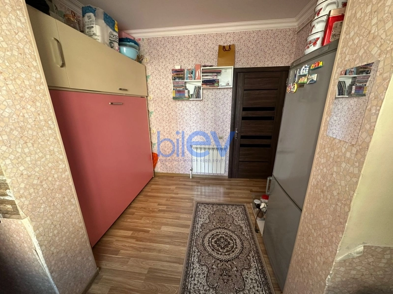 Satış 2 otaqlı Köhnə Tikili bina evi  45m², Bakı