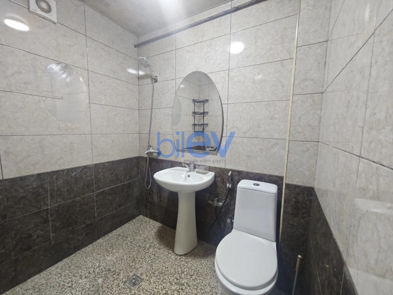 Aylıq Kirayə 2 otaqlı Köhnə Tikili bina evi  38m², Bakı