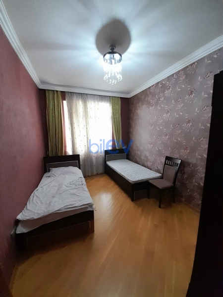 Aylıq Kirayə 3 otaqlı Yeni Tikili bina evi  135m², Bakı