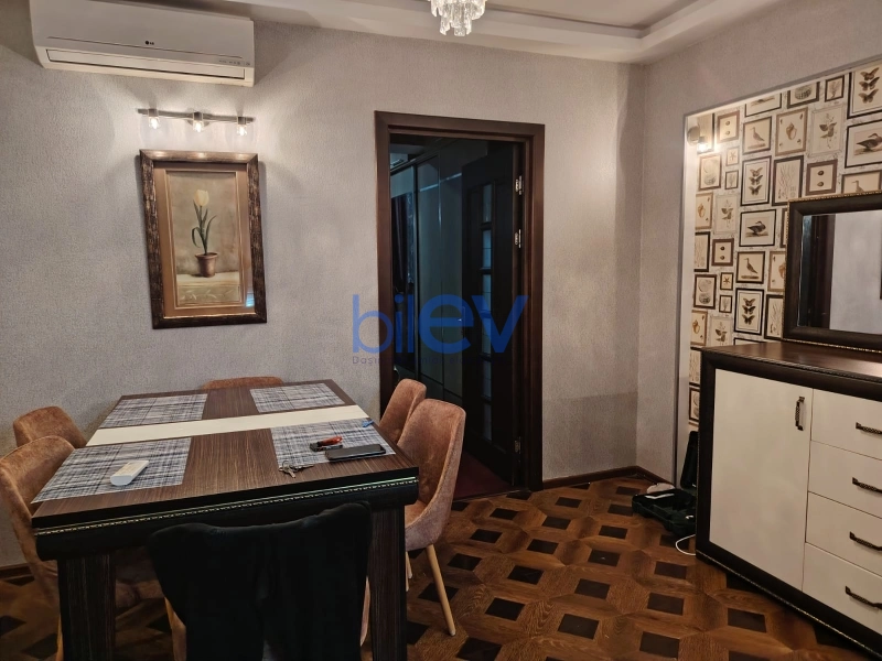 Aylıq Kirayə 3 otaqlı Köhnə Tikili bina evi  68m², Bakı