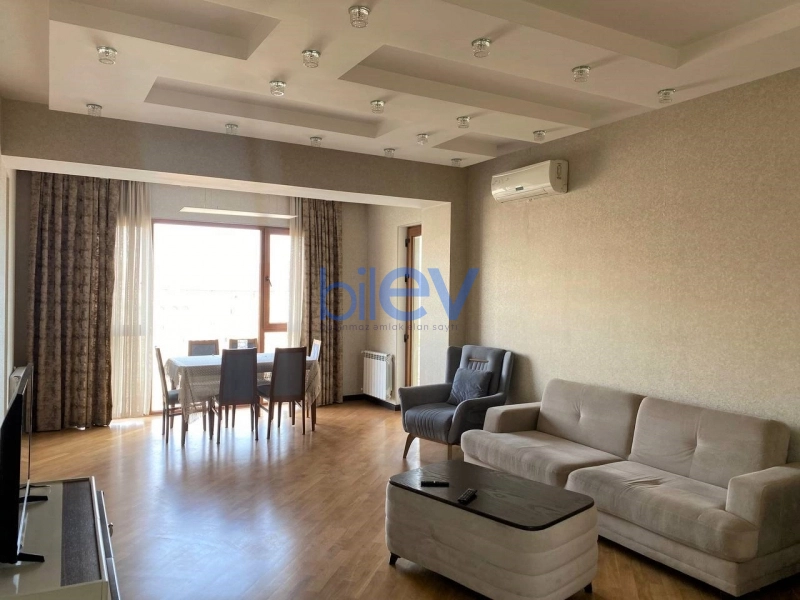 Aylıq Kirayə 2 otaqlı Yeni Tikili bina evi  120m², Bakı