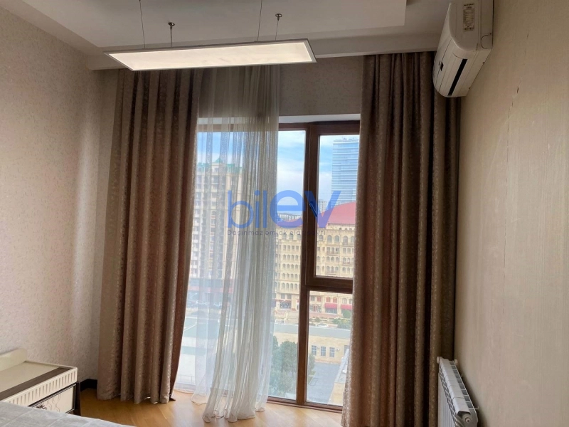 Aylıq Kirayə 2 otaqlı Yeni Tikili bina evi  120m², Bakı