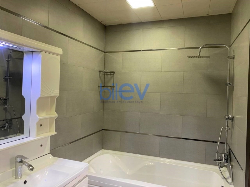 Aylıq Kirayə 2 otaqlı Yeni Tikili bina evi  120m², Bakı