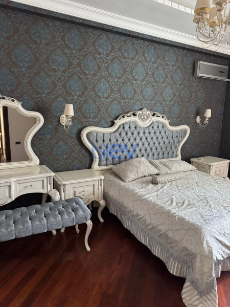 Aylıq Kirayə 3 otaqlı Yeni Tikili bina evi  172m², Bakı