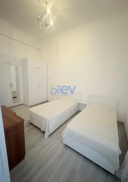 Aylıq Kirayə 2 otaqlı Köhnə Tikili bina evi  52m², Bakı