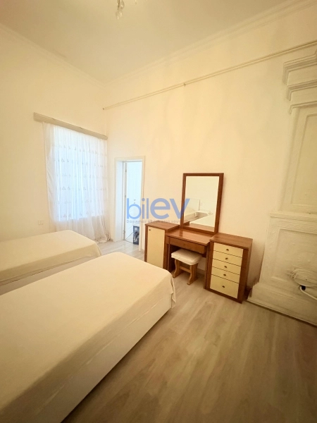 Aylıq Kirayə 2 otaqlı Köhnə Tikili bina evi  52m², Bakı