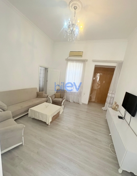 Aylıq Kirayə 2 otaqlı Köhnə Tikili bina evi  52m², Bakı