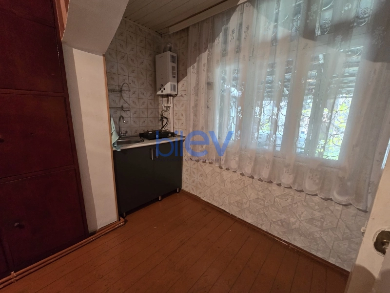 Aylıq Kirayə 3 otaqlı Köhnə Tikili bina evi  71m², Bakı