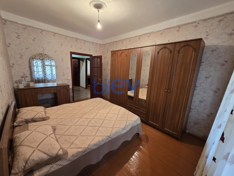 Aylıq Kirayə 3 otaqlı Köhnə Tikili bina evi  71m², Bakı