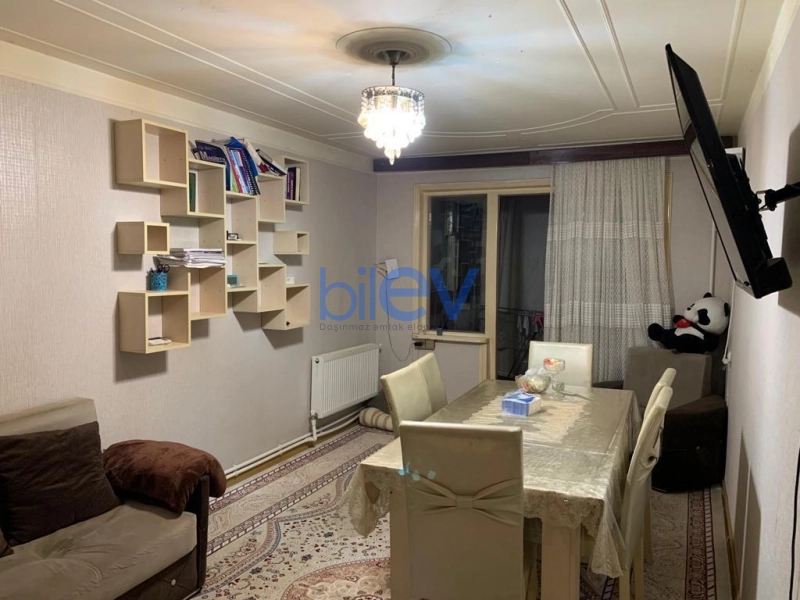 Aylıq Kirayə 2 otaqlı Köhnə Tikili bina evi  60m², Bakı