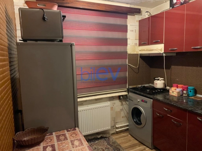 Aylıq Kirayə 2 otaqlı Köhnə Tikili bina evi  60m², Bakı