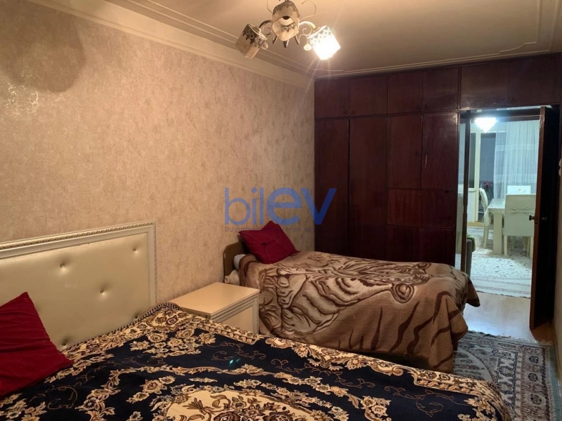 Aylıq Kirayə 2 otaqlı Köhnə Tikili bina evi  60m², Bakı