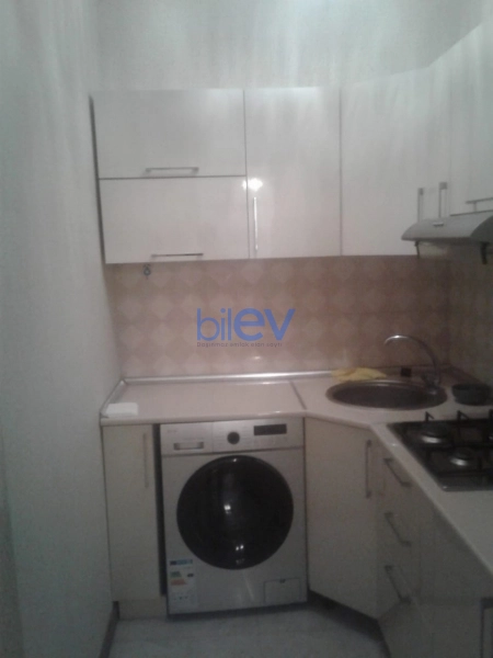 Aylıq Kirayə 2 otaqlı Yeni Tikili bina evi  68m², Bakı