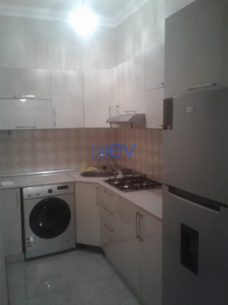 Aylıq Kirayə 2 otaqlı Yeni Tikili bina evi  68m², Bakı