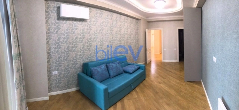Aylıq Kirayə 3 otaqlı Yeni Tikili bina evi  215m², Bakı