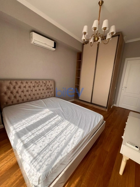 Aylıq Kirayə 2 otaqlı Yeni Tikili bina evi  72m², Bakı