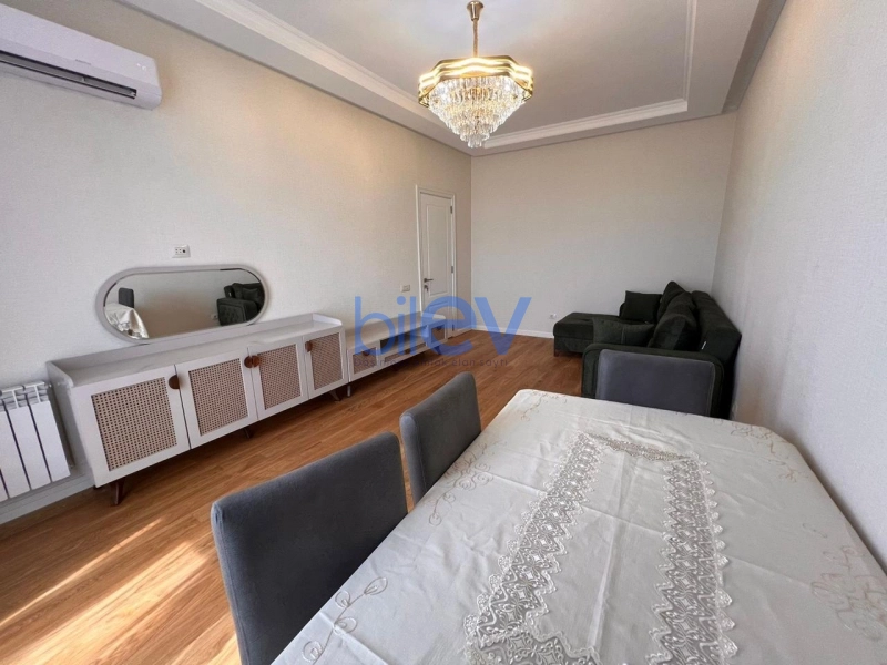 Aylıq Kirayə 2 otaqlı Yeni Tikili bina evi  72m², Bakı