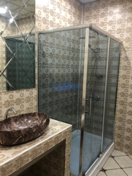 Aylıq Kirayə 3 otaqlı Yeni Tikili bina evi  120m², Bakı