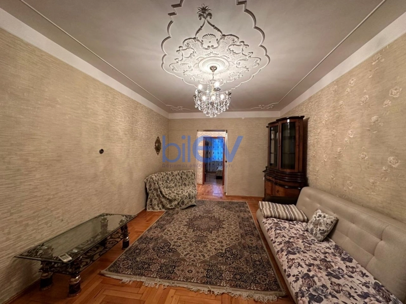 İpoteka 3 otaqlı Köhnə Tikili bina evi  90m², Bakı