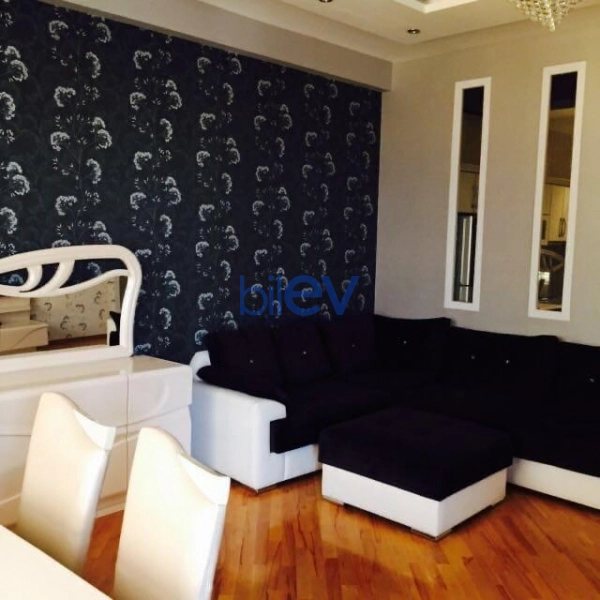 Satış 3 otaqlı Yeni Tikili bina evi  105m², Bakı
