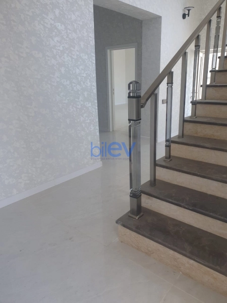 Satış 5 otaqlı Bağ evi  239m², Bakı