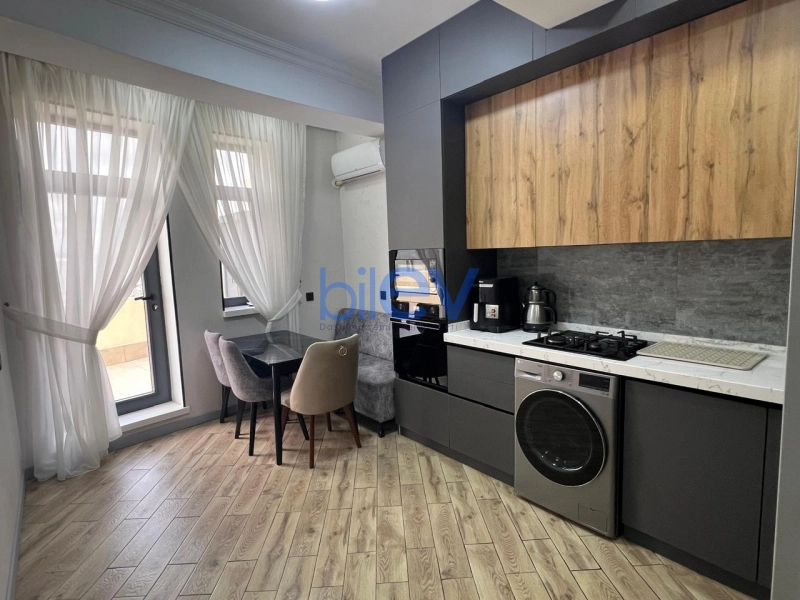 Satış 3 otaqlı Yeni Tikili bina evi  150m², Bakı