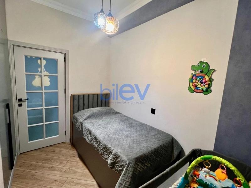 Satış 3 otaqlı Yeni Tikili bina evi  150m², Bakı
