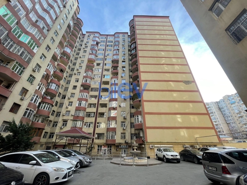 Satış 3 otaqlı Yeni Tikili bina evi  136m², Bakı