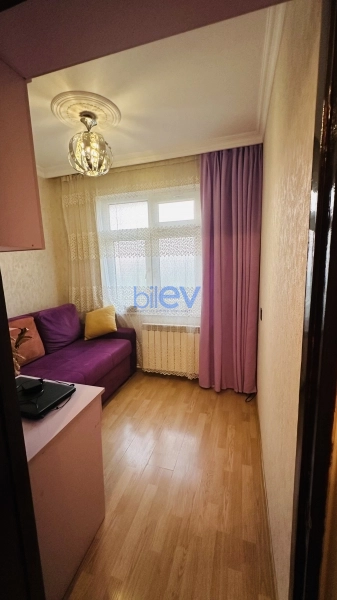 Satış 3 otaqlı Köhnə Tikili bina evi  m², Sumqayıt