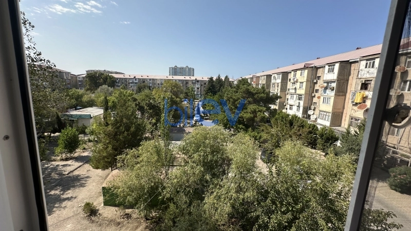 Satış 3 otaqlı Köhnə Tikili bina evi  m², Sumqayıt