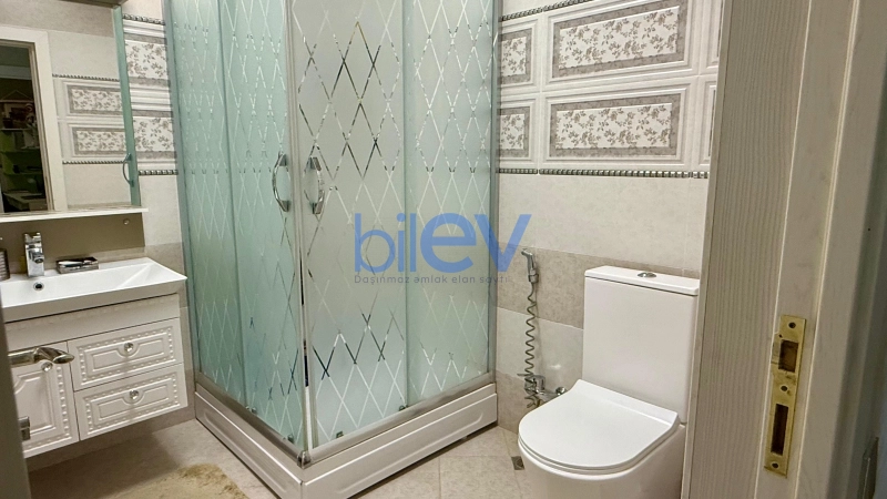Satış 3 otaqlı Yeni Tikili bina evi  83m², Bakı
