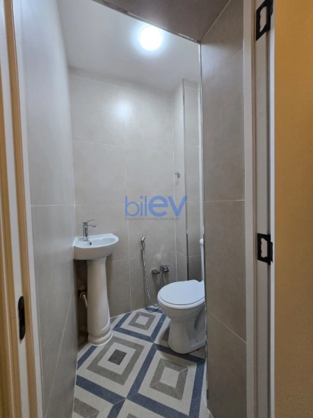 Aylıq Kirayə 4 otaqlı Köhnə Tikili bina evi  100m², Bakı