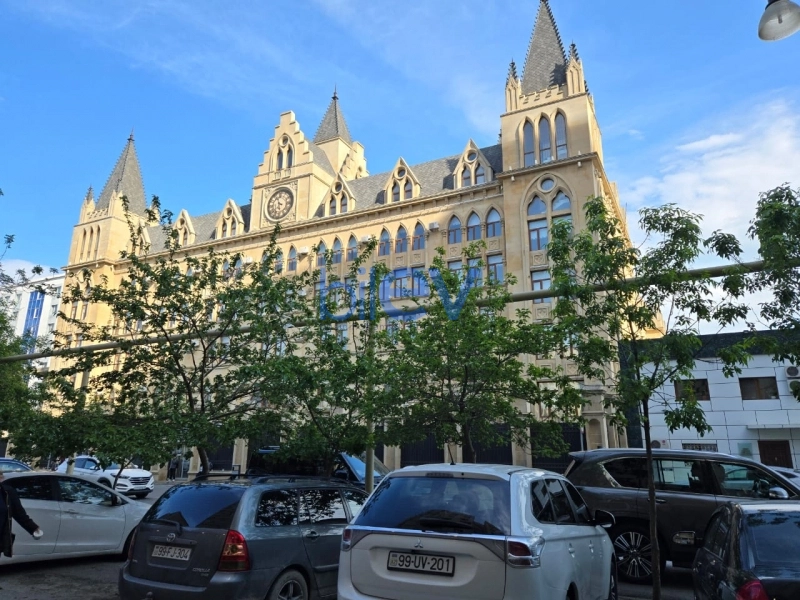 Aylıq Kirayə 4 otaqlı Köhnə Tikili bina evi  100m², Bakı