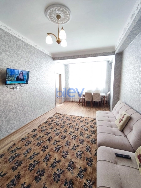Aylıq Kirayə 3 otaqlı Yeni Tikili bina evi  75m², Bakı